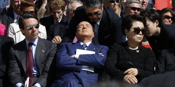 Berlusconi dorme